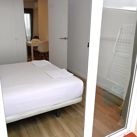 Homenfun Park Gueell Apartment Barcelona