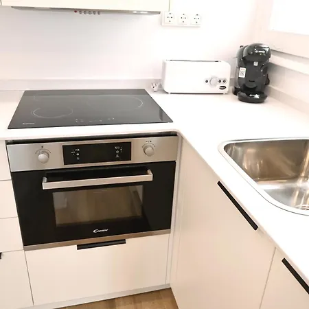 Homenfun Park Gueell Apartment Barcelona